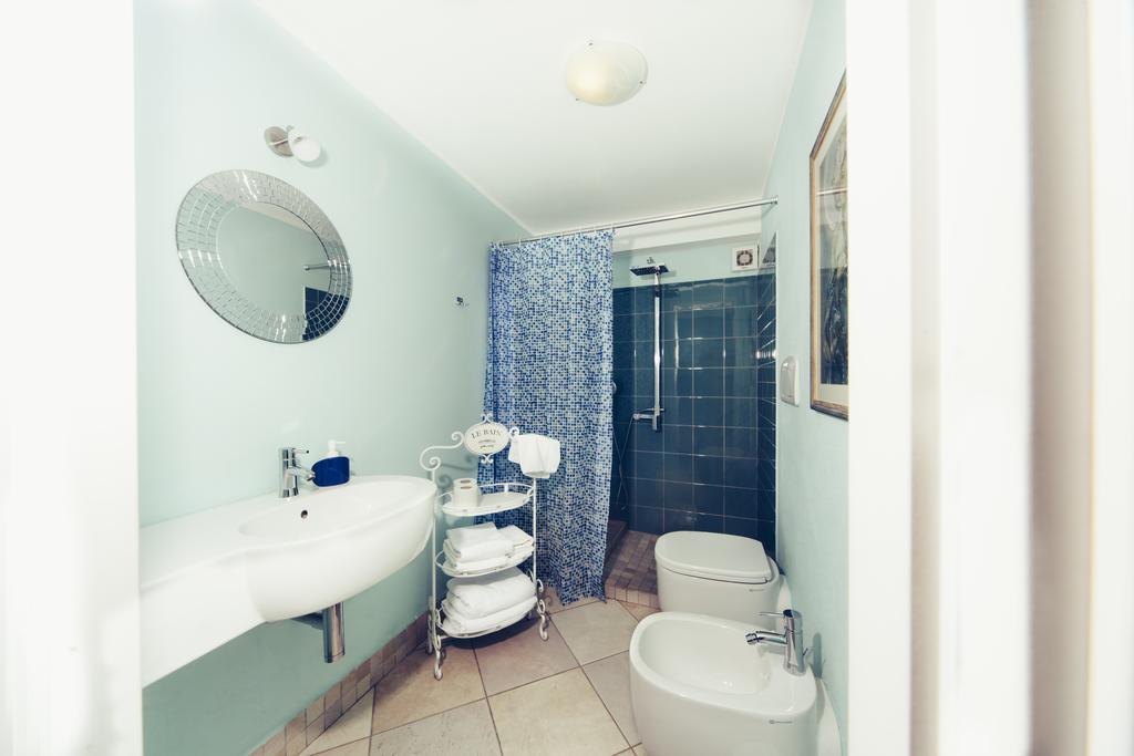 Bed and Breakfast Blu Боза Номер фото
